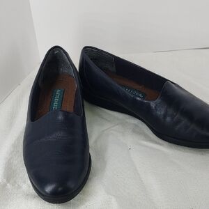 Naturalizer Blue Minimalist Flats Versatile Design